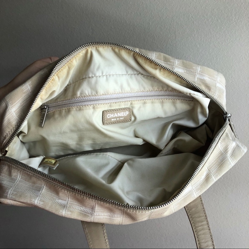 SALE🔥 Chanel Travel Ligne Bowler Bag - Picture 6 of 6